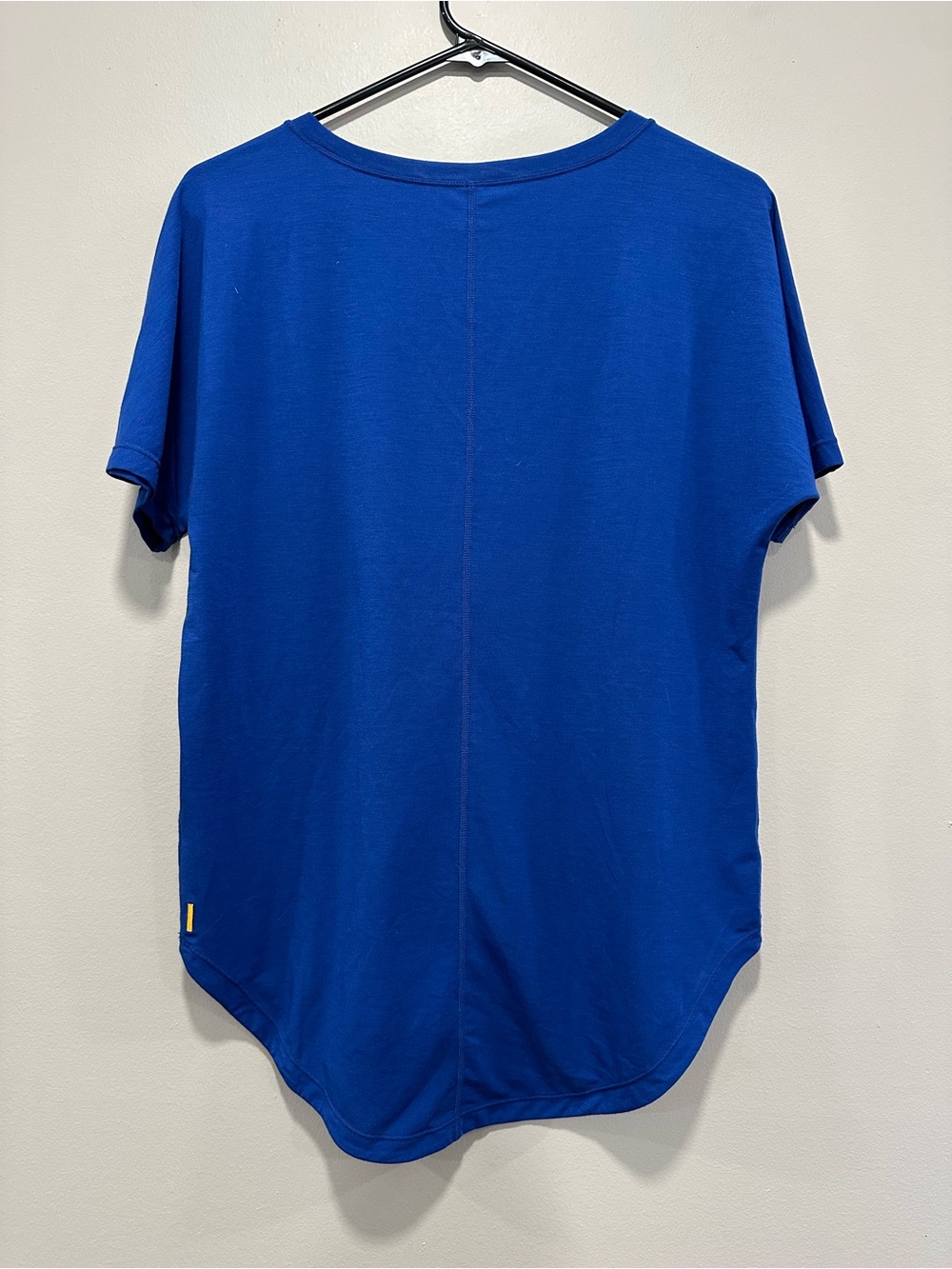 Lucy Tech Royal Blue Short Sleeve High Low Hem Performance Top #637171 Size M - Picture 3 of 11